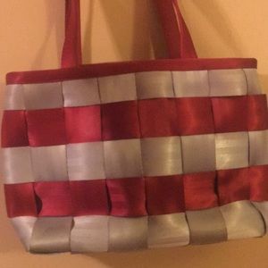 Harveys Seatbelt purse